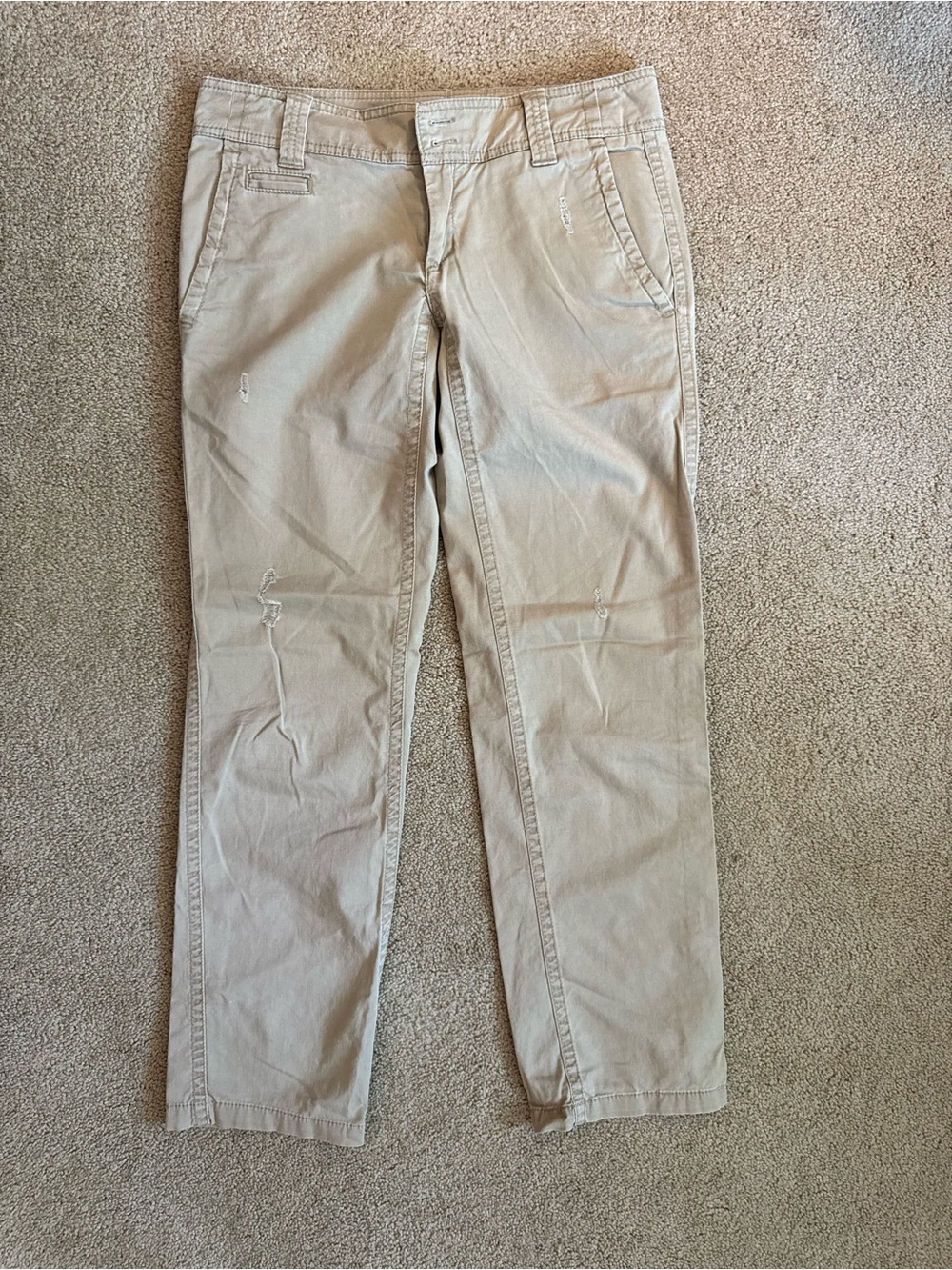 Women’s Khaki Chino Pants